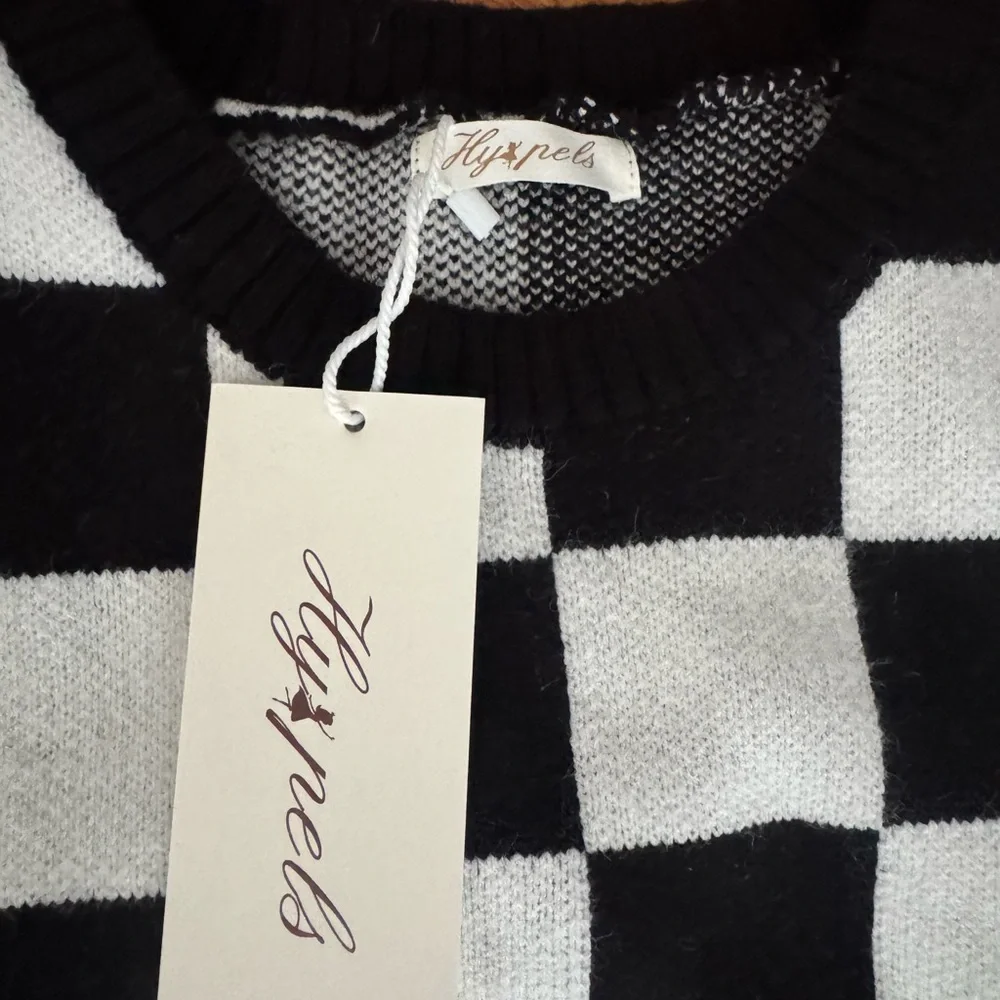 Free People Black & White Checkerboard Knit Sleeveless Sweater Vest - Picture 2 of 2